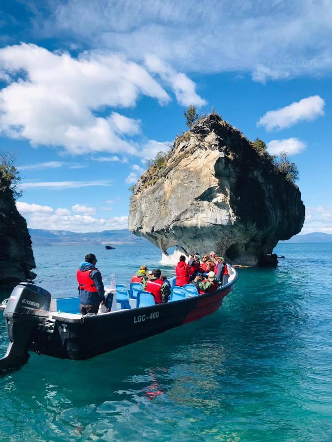 Adventure Travel B&B Puerto Tranquilo Bagian luar foto